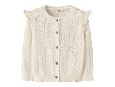 Lil Atelier cardigan i råhvid nuance med hulmønster og flæser forfra