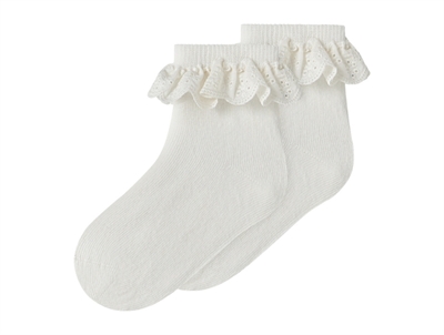 Lil' Atelier strømper 2-pak i råhvid nuance med flæsekant