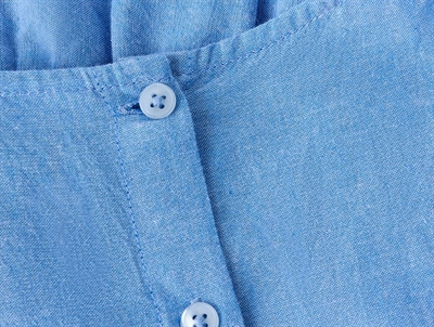 Name It top blå broderie anglaise detalje