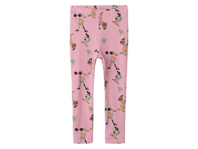 Name It ribleggings i lyserød med Pippi Langstrømpe allover print