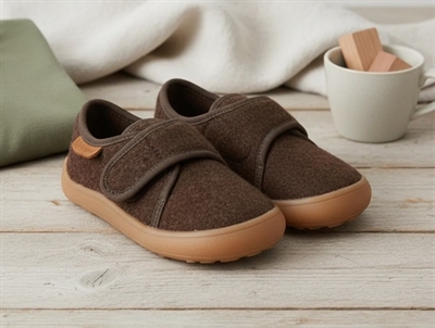 Bisgaard Pav hjemmesko brun uld med velcro og gummisål