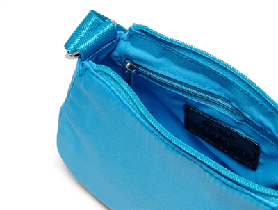 Kids ONLY cyan blue crossover taske