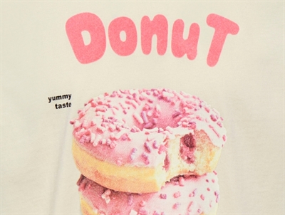 Detaljebillede af KIDS ONLY t-shirt birch med donutprint til piger