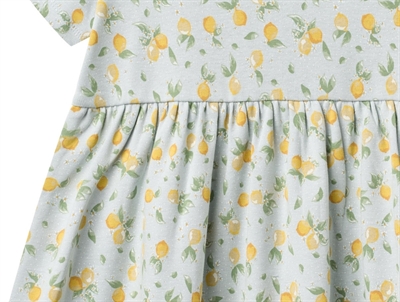 Wheat Anna kjole i summer blue med citronprint detalje