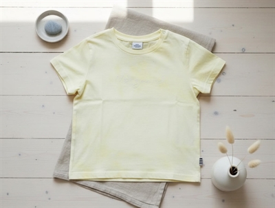 Mads Nørgaard pale banana t-shirt Taurus