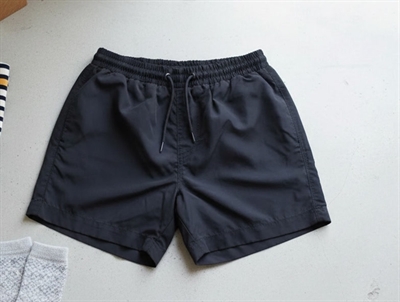 Mads Nørgaard black Sandrino badeshorts