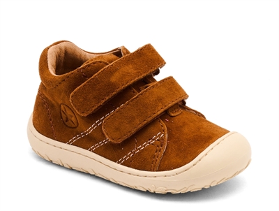 Bisgaard Hale V first step sko i ruskind med dobbelte velcroremme