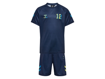 Hummel sportssæt i mørkeblå med lime detaljer set forfra