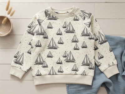 En Fant cement sailboat sweatshirt