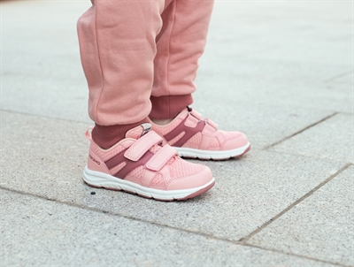 Viking Odda 2V sneaker lyserød med velcro og let mesh