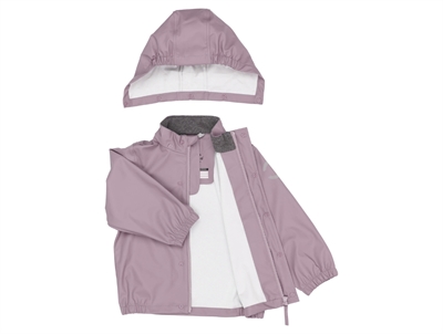 Jakke med aftagelig hætte fra Mikk-line regnsæt i farven nirvana forfra