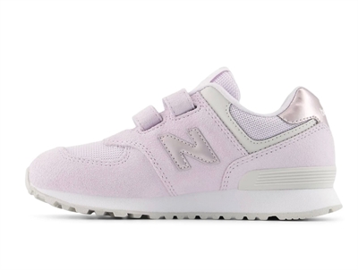 New Balance 574 børnesneaker i lilla nuance med velcrolukning