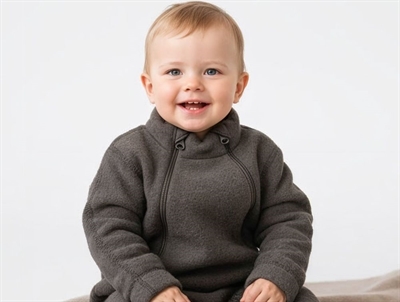 Joha ulddragt mørkebrun med lynlåse i børstet uld