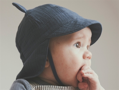 Huttelihut sommerhat bering sea på baby