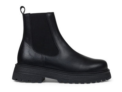 Angulus Chelsea støvle i sort skind med chunky sål 6148 set fra siden