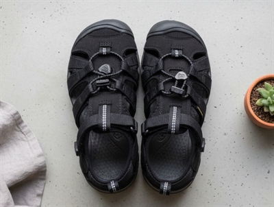 Keen Seacamp sandal sort til børn