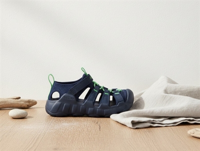 Keen Hyperport H2 sandal naval academy-vibrant green med lukket tå og elastiksnøre