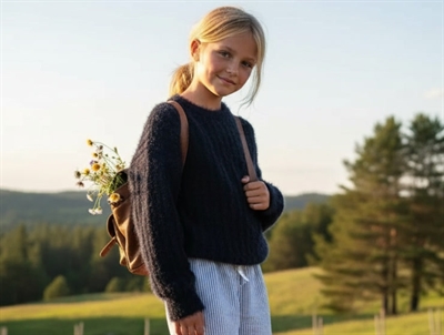 Creamie pullover fluffy black
