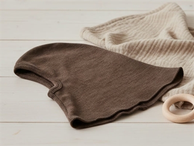 Joha mørkebrun balaclava elefanthue merinould