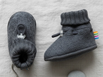 Joha futter mørkegrå med elastiklukning i uld