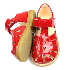 Angulus sandal rød lak med hjerter | 0503 red | str. 24-29 |