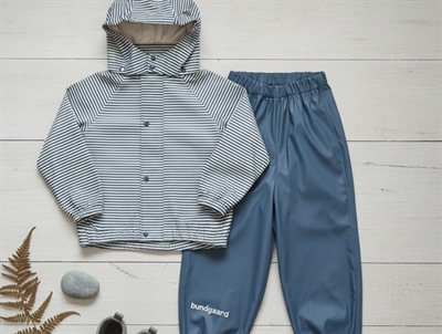 Bundgaard Cayce regnsæt navy stribet med aftagelig hætte