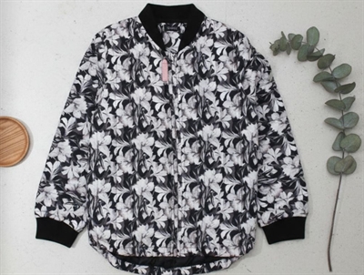 Petit by Sofie Schnoor termojakke sort blomster