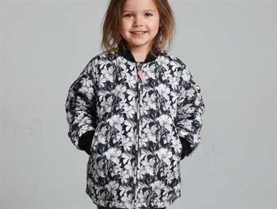 Petit by Sofie Schnoor termojakke sort blomster
