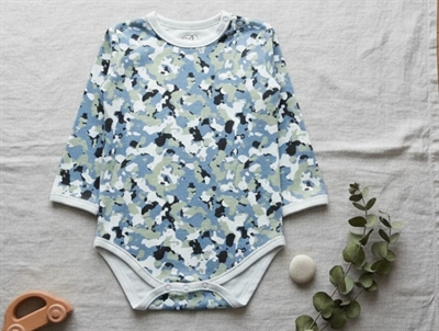 Petit by Sofie Schnoor body camouflage