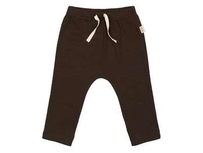 Petit Piao bukser i farven coffee bean med bindebånd og ribstruktur set forfra