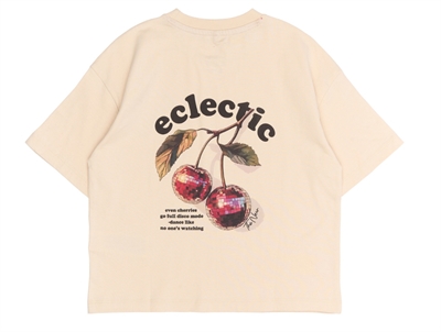 THE NEW oversized t-shirt gardenia med kirsebærprint bagpå