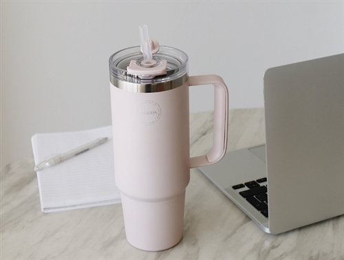 Aya&Ida Soft Rose Termokop Med Sugerør 885ml