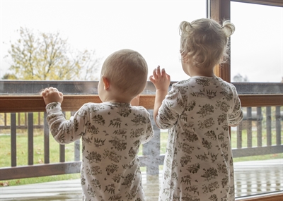 Uldtøj til baby og mindre børn