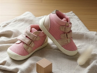 Woden Kids begyndersko Tristan pearl soft pink