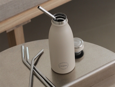 AYA&IDA bøjet genanvendeligt sugerør rustfri stål med rensebørste