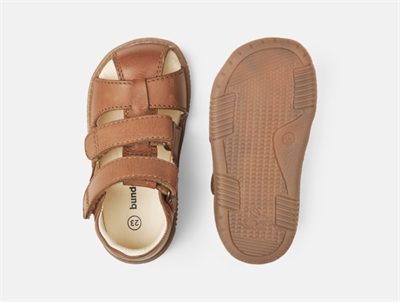 Bundgaard Ranjo sandal cognac med lukket tå og velcro