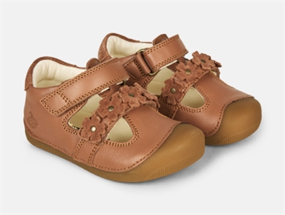 bundgaard petit summer flower sandal cognac med blomster og velcro  