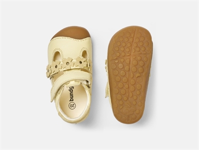 Bundgaard Petit Summer Flower sandal banana med blomster og velcro  