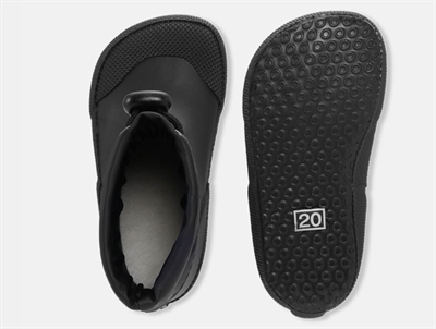 Bundgaard Malik vintergummistøvle sort oppefra og nedefra