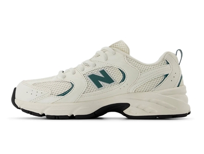 New Balance 530 sneaker råhvid/grøn fra siden