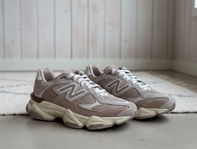 New Balance 9060 sneakers mushroom