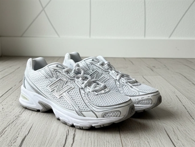 New Balance 740 sneakers hvid/sølv
