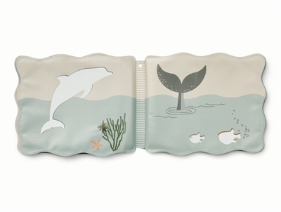 Liewood Waylon magic water book åbnet med farveskiftende motiver