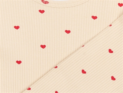 THE NEW siblings Rhea langærmet rib t-shirt med røde hjerter tæt på